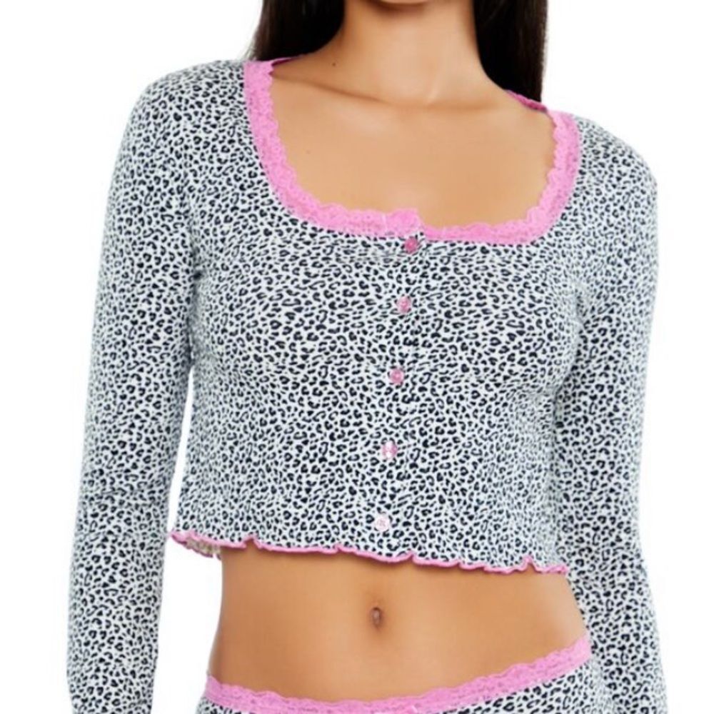 Leopard Print Lace Trim Long Sleeve Top with Pink Accents Size S